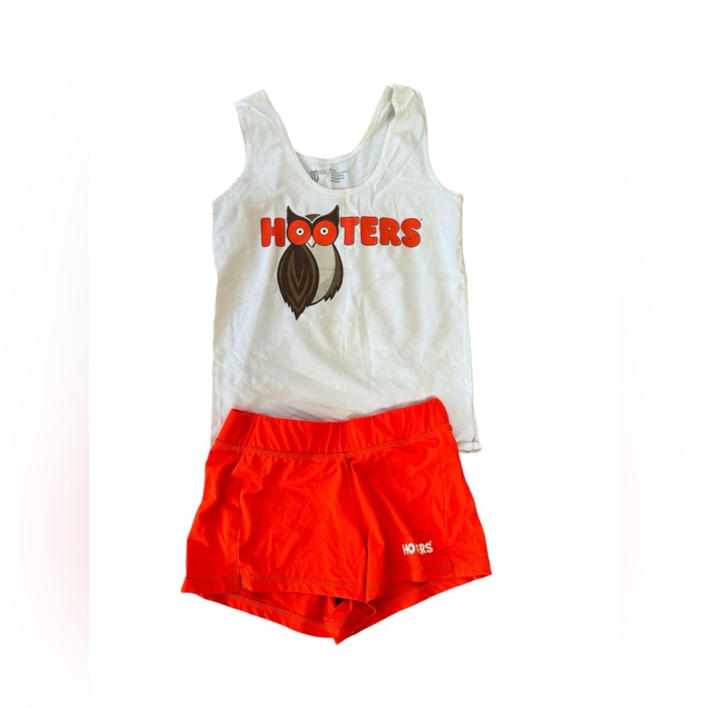 Hooters Uniform
